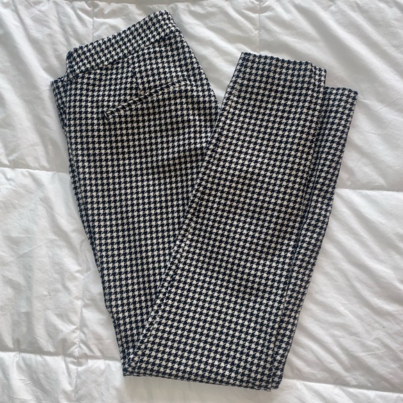 Houndstooth Patterned High Rise Pixie Pants - Picture 1 of 5